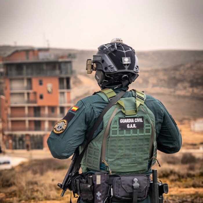 WhatsApp Image 2025-10-04 at 15.36.46 WhatsApp Image 2025-10-04 at 15.36.46